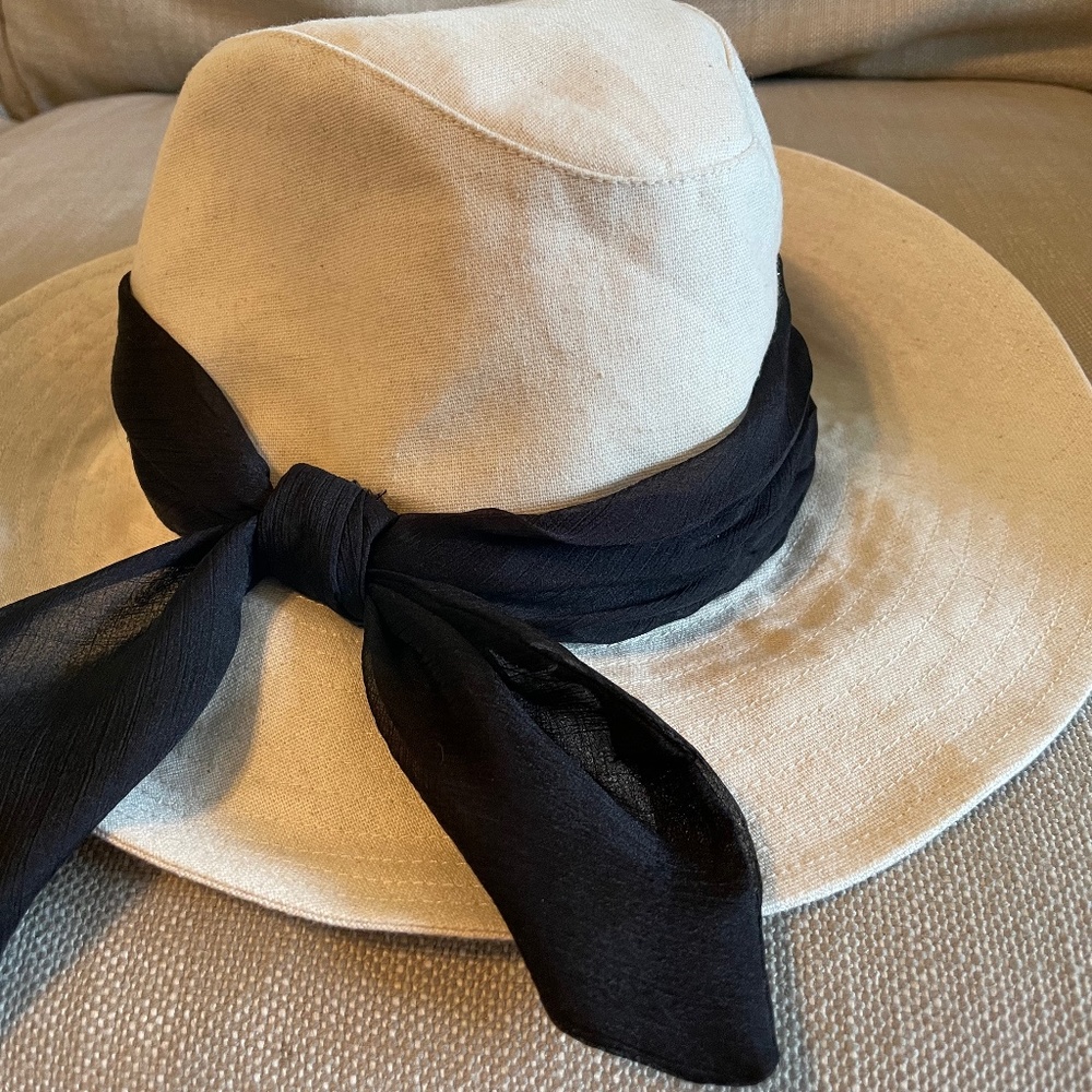 Eugenia Kim Jordana Hat, beige